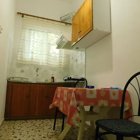 Κωνσταντίνος Έλενα Studios Pefki  Exterior photo